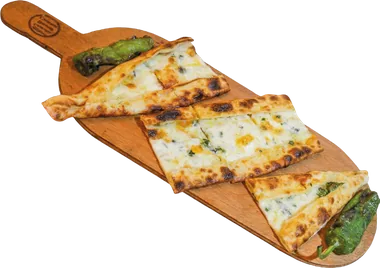 Develi Peynirli Pide — taş fırında pişmiş, servise hazır